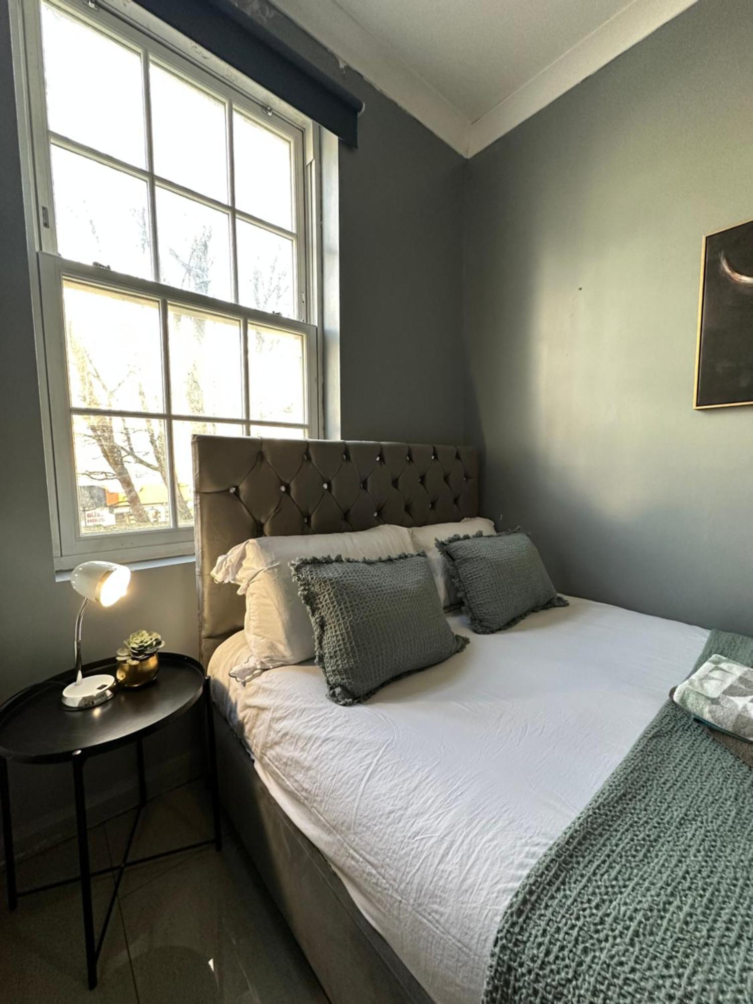 "Bright & Spacious" 3 Bedroom Flat By Kings Cross, St Pancras Station!!!!64 London Exterior photo