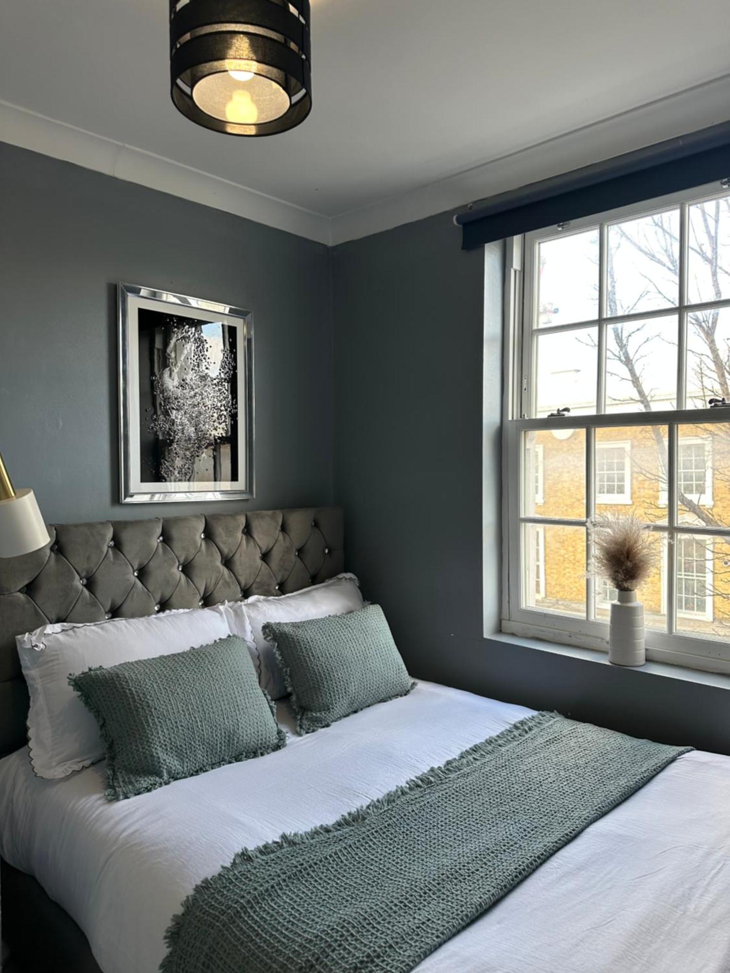 "Bright & Spacious" 3 Bedroom Flat By Kings Cross, St Pancras Station!!!!64 London Exterior photo